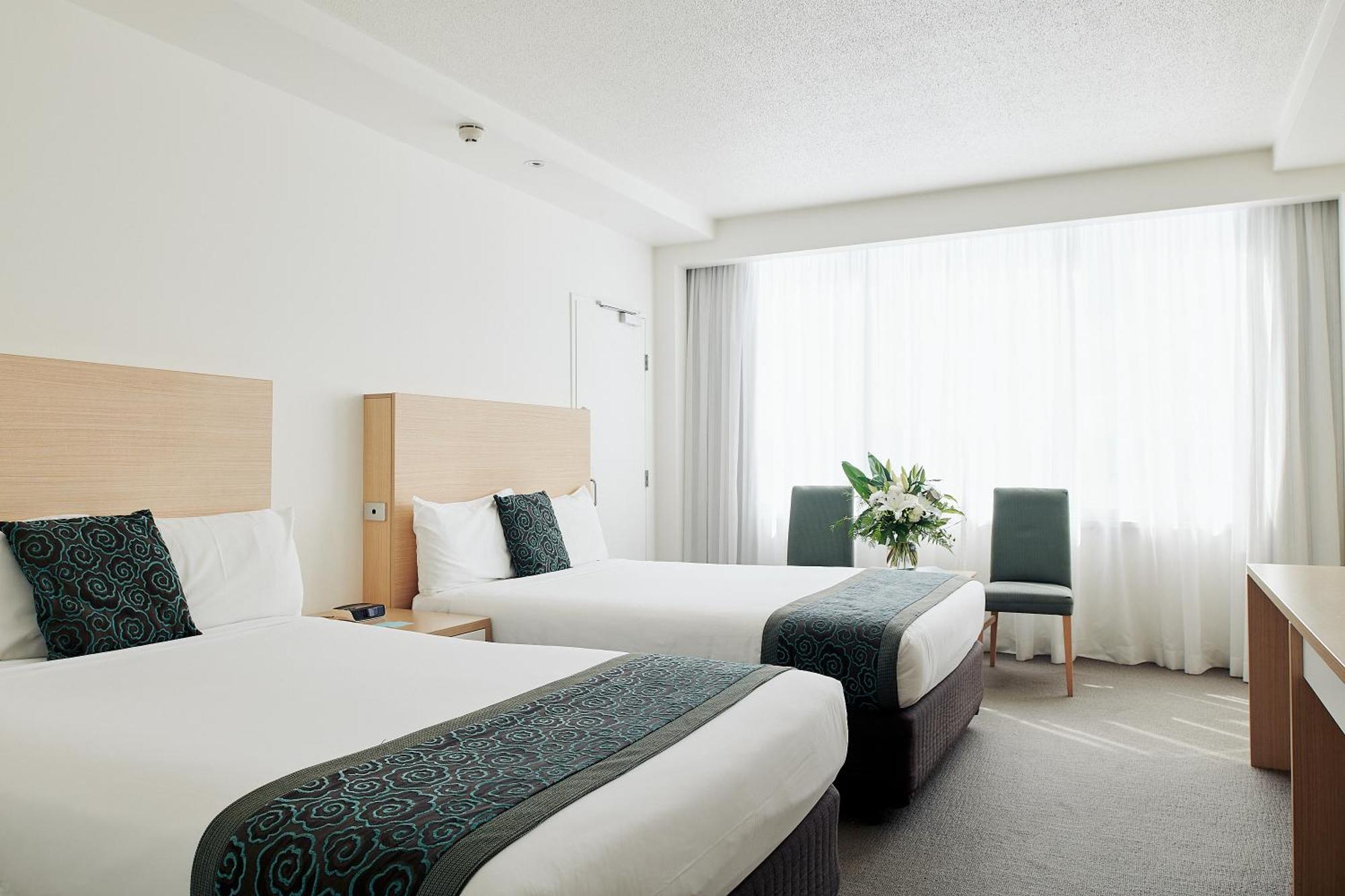 Deluxe Twin Marina Room